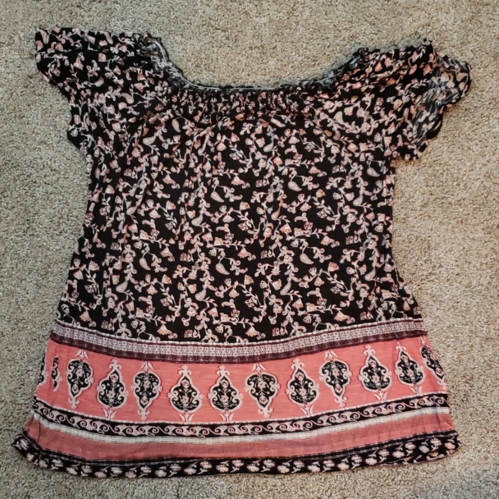 Bobbie Brooks Top